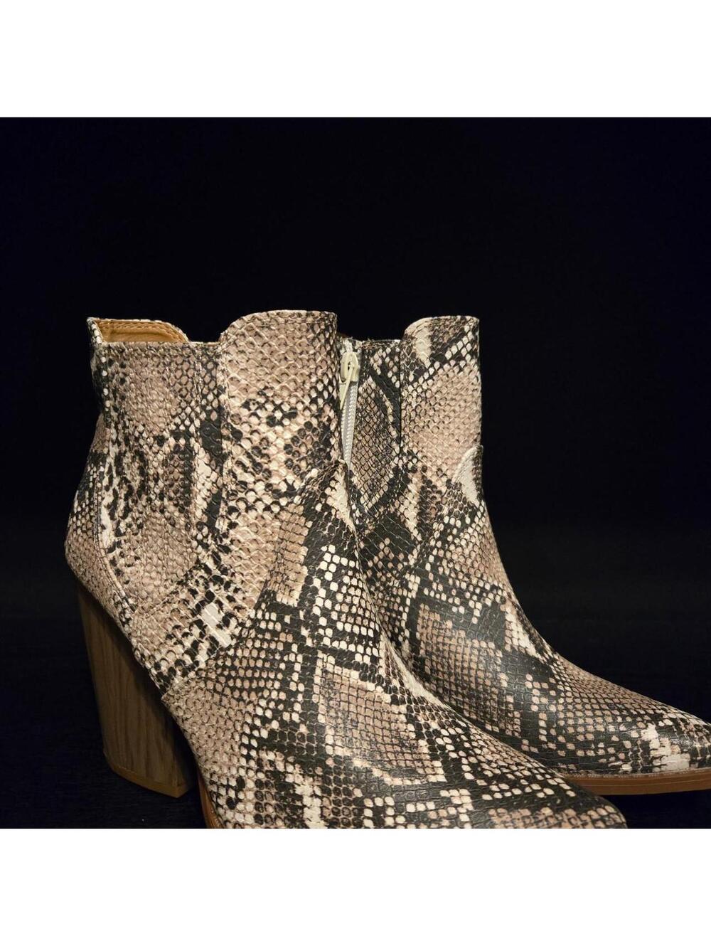 Qupid Women's Brown and Khaki Boot